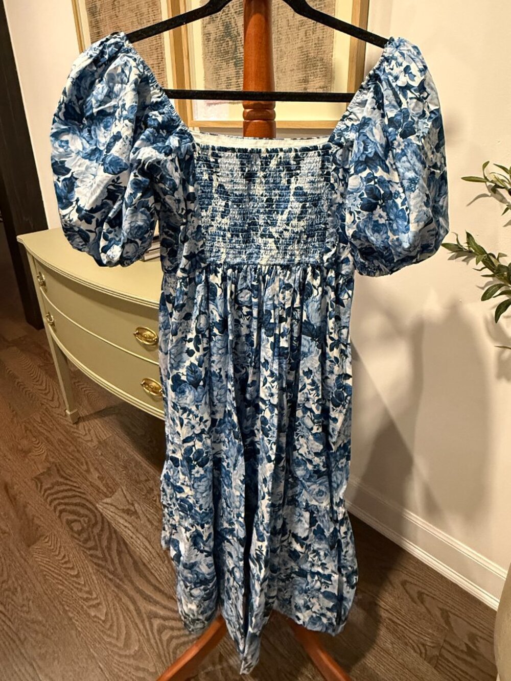 Abercrombie Emerson Blue Floral Puff Sleeve Midi Dress M